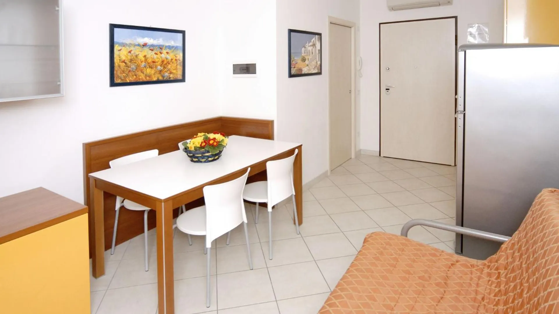 Apartment Sand, Sun, And Beach Enjoy Your Escape Bibione