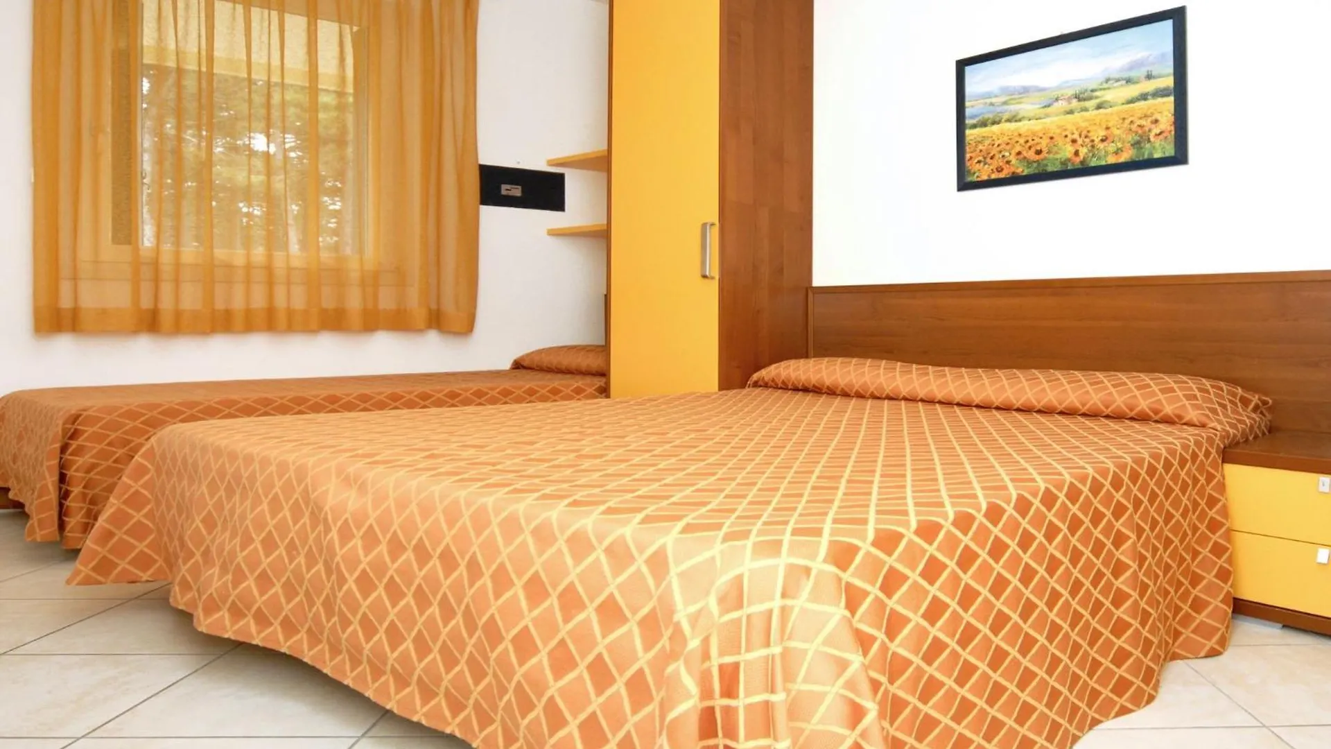 Apartment Sand, Sun, And Beach Enjoy Your Escape Bibione Italy
